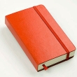 Ежедневник Moleskine, "Classic" (в линейку), Large, красный оказывается в руках людей неординарных инфо 357b.